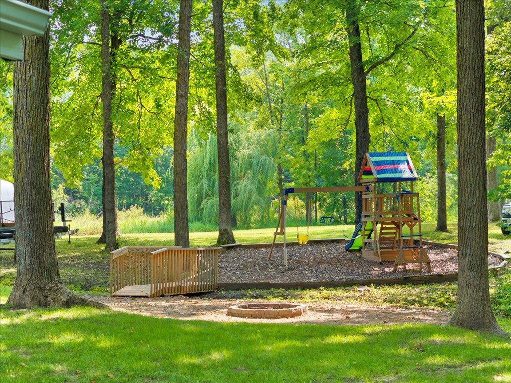 8568 Paradise Beach Road