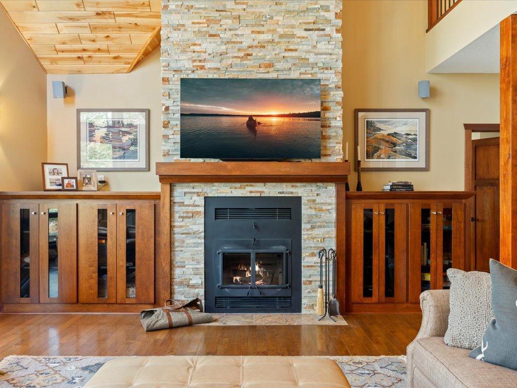 15833 Blueberry Hill Road
