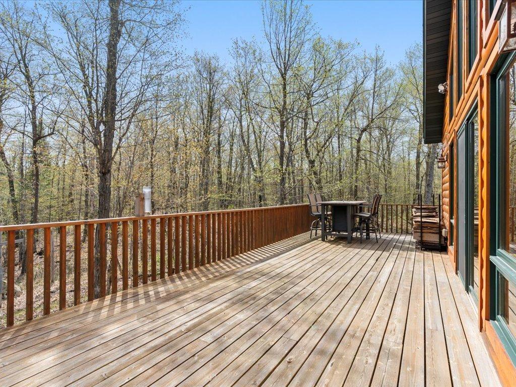 302 Eagle Landing Court NW