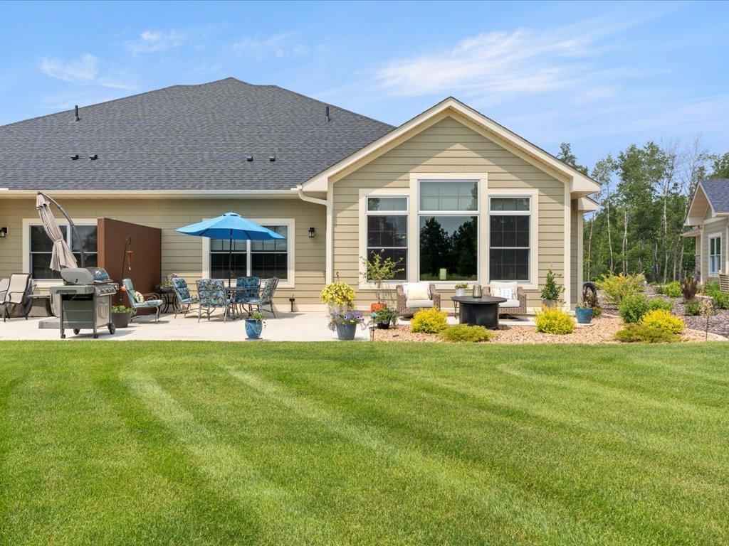 7496 Fairway Lane