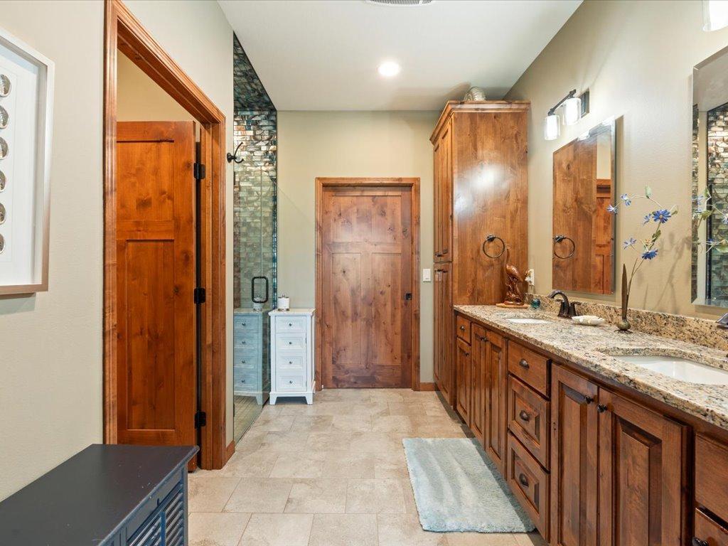 7496 Fairway Lane