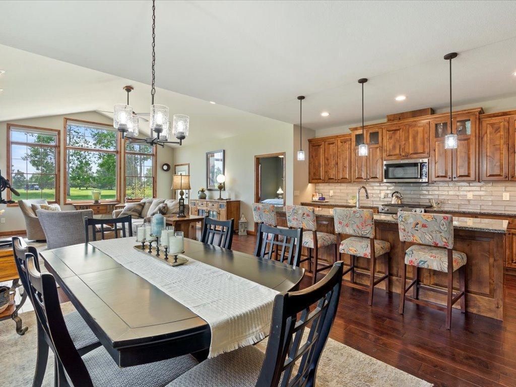 7496 Fairway Lane
