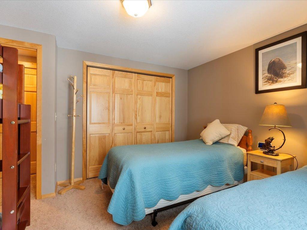 21764 N Raider Court