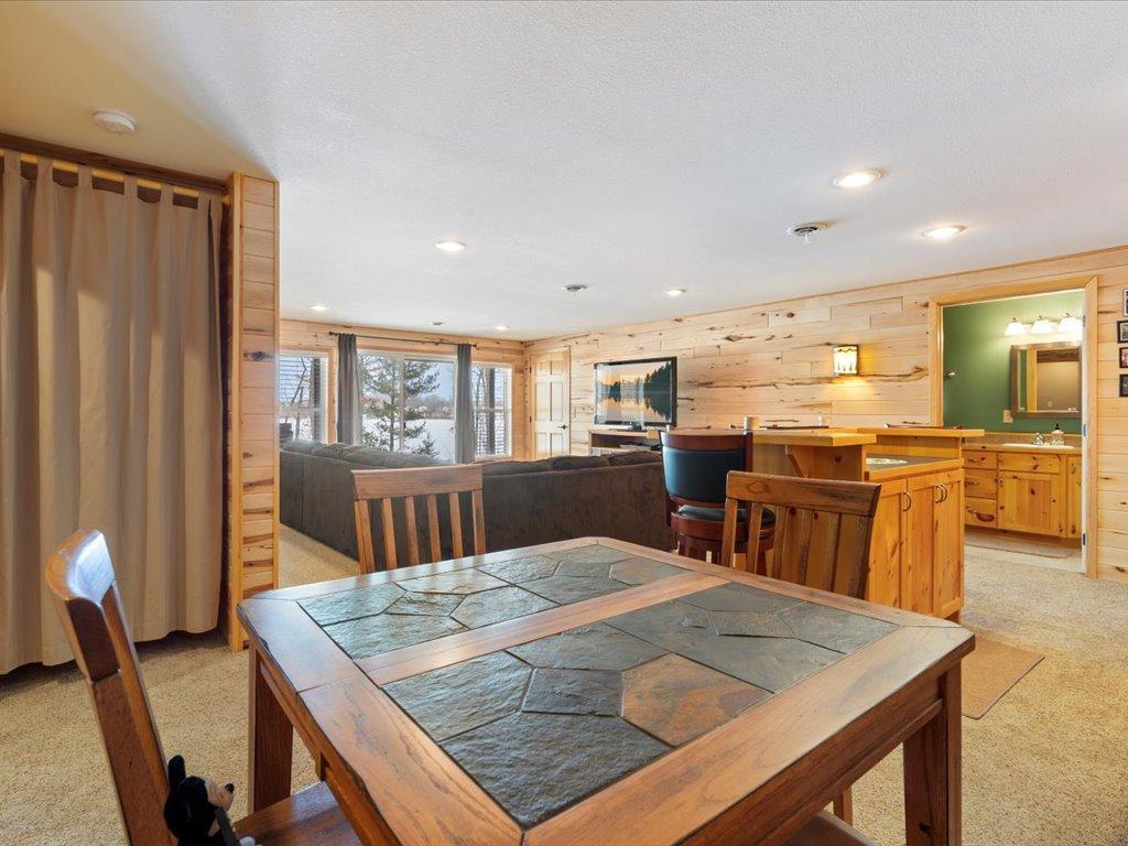 21764 N Raider Court