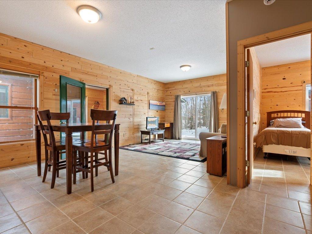 21764 N Raider Court