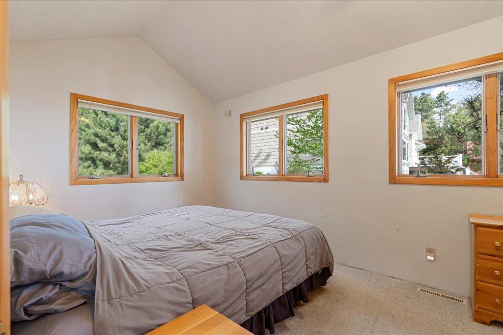 9341 Mockingbird Lane