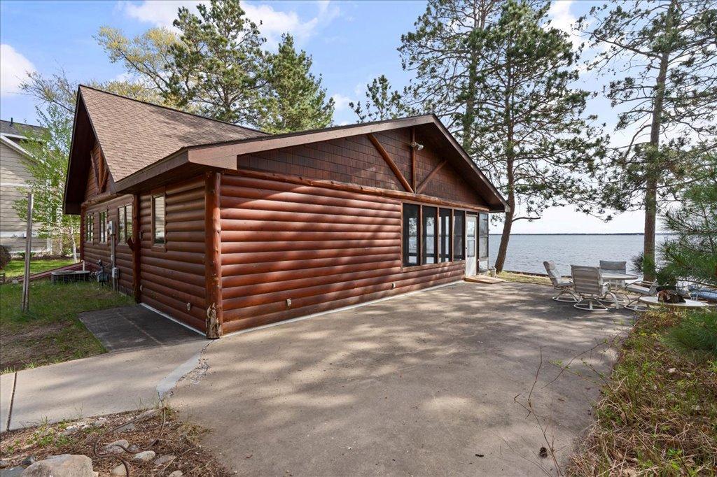 9341 Mockingbird Lane