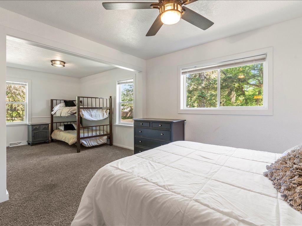 27177 Ridgewood Drive