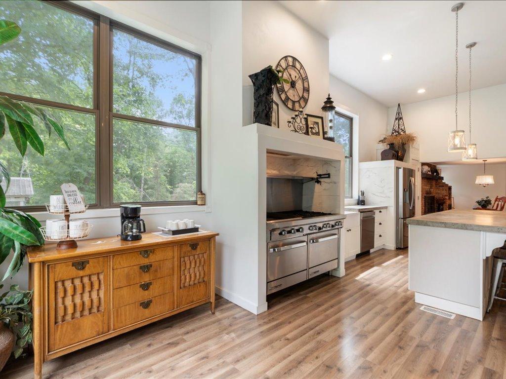 27177 Ridgewood Drive