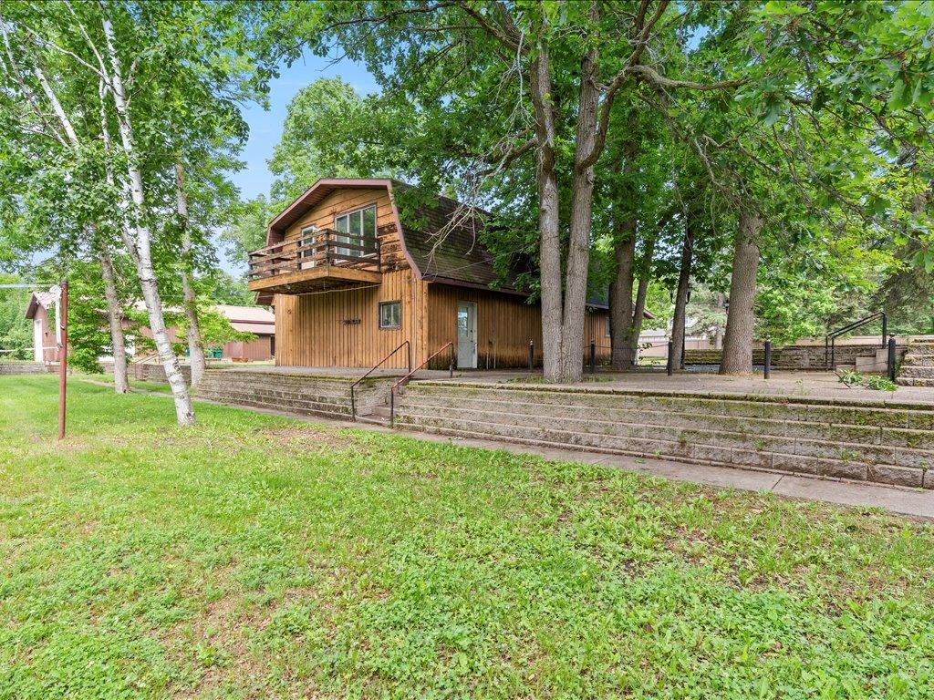 27177 Ridgewood Drive