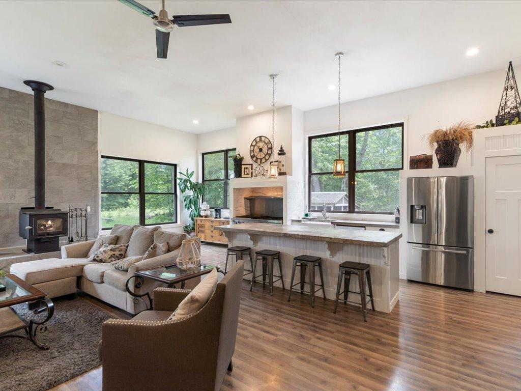 27177 Ridgewood Drive