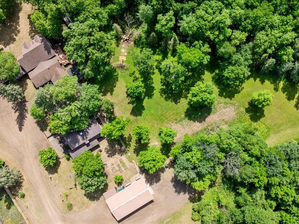 27177 Ridgewood Drive