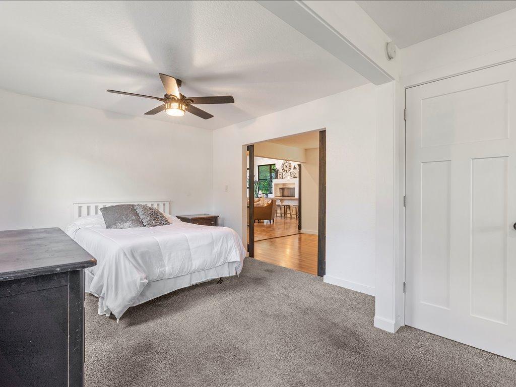 27177 Ridgewood Drive