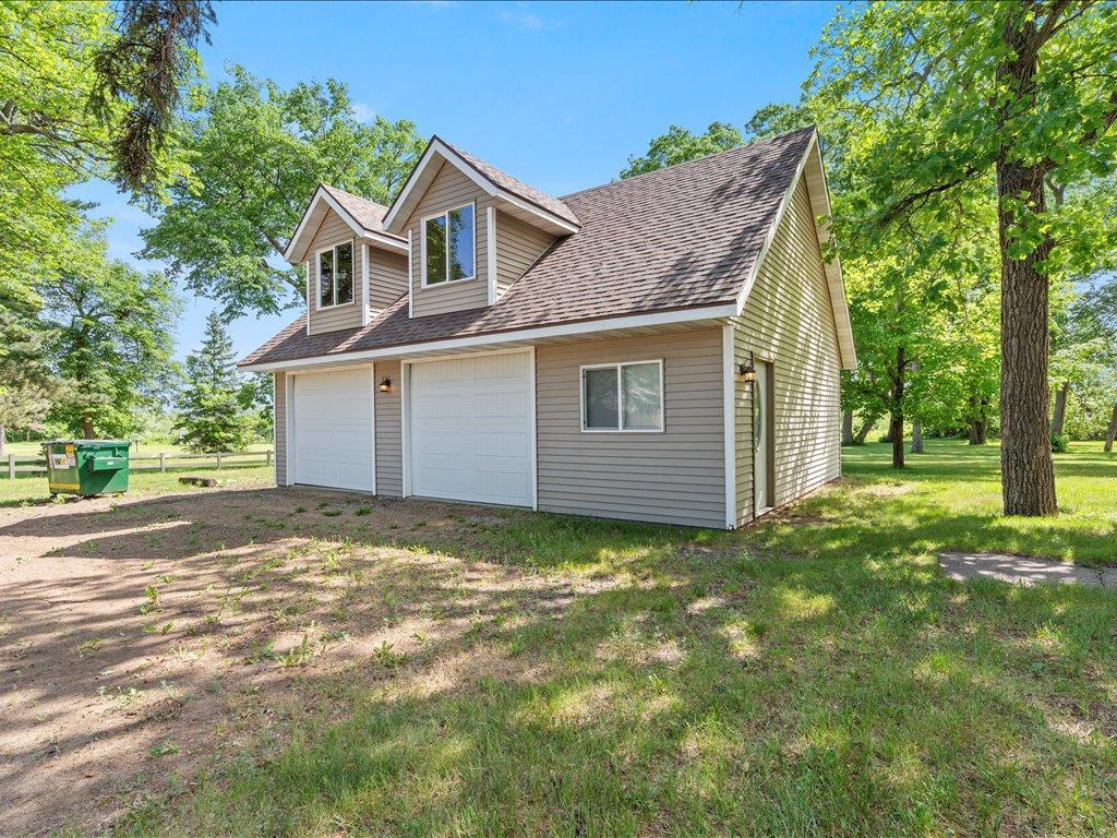 27177 Ridgewood Drive