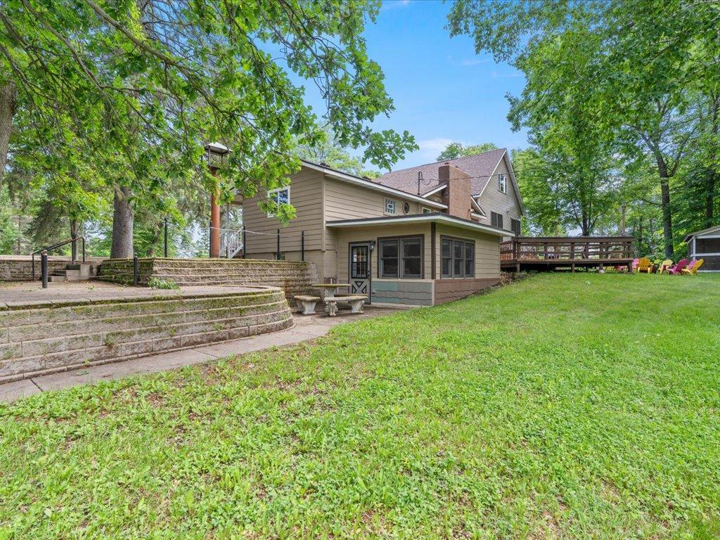 27177 Ridgewood Drive