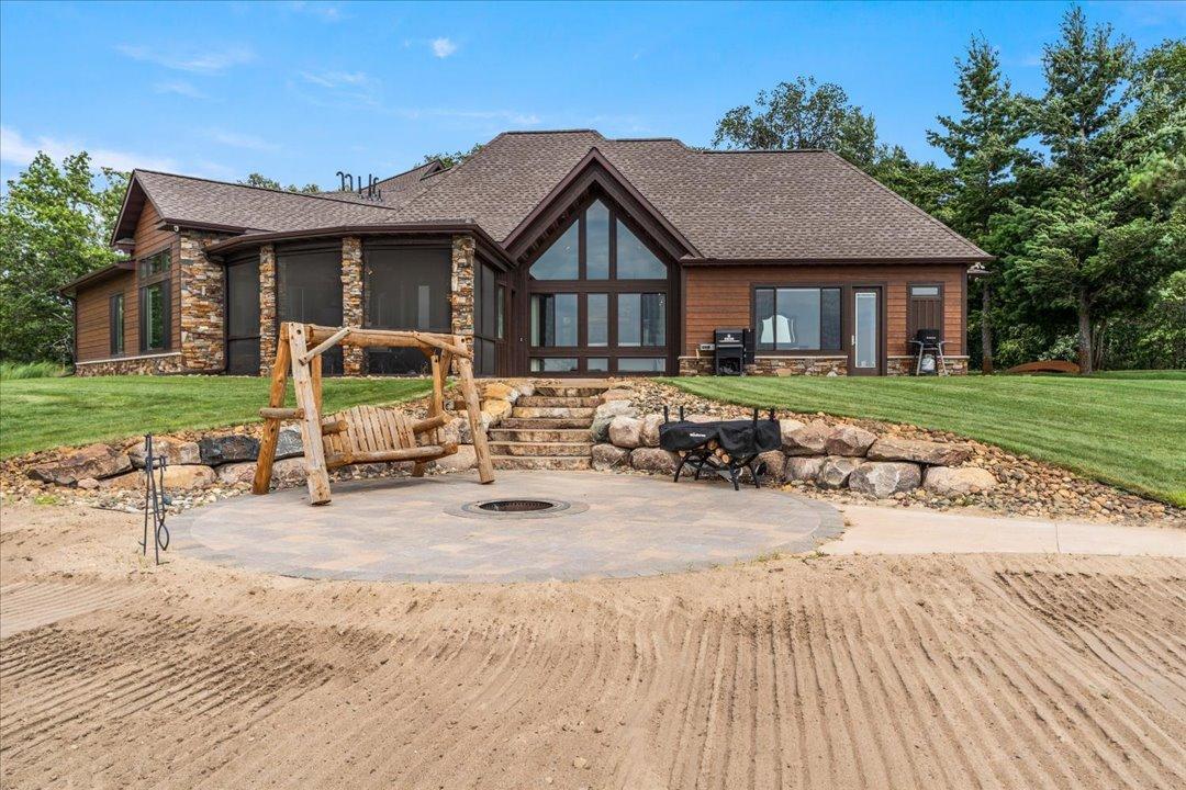 12583 N Pelican Lane