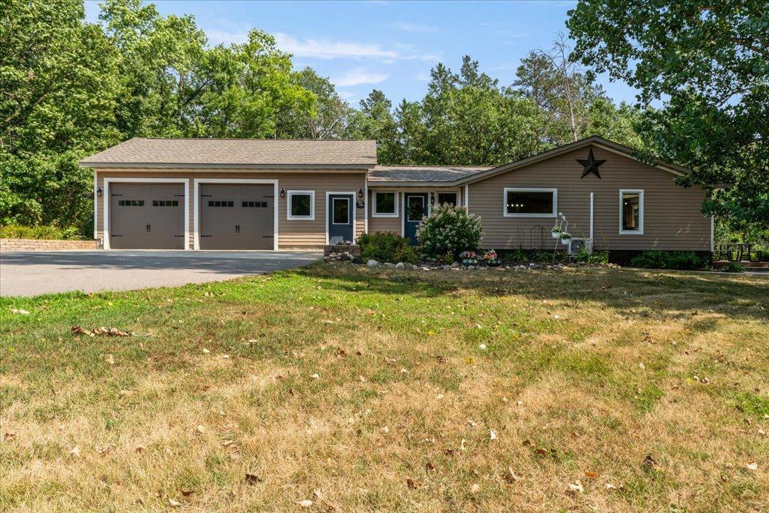 1565 Stallion Road SW