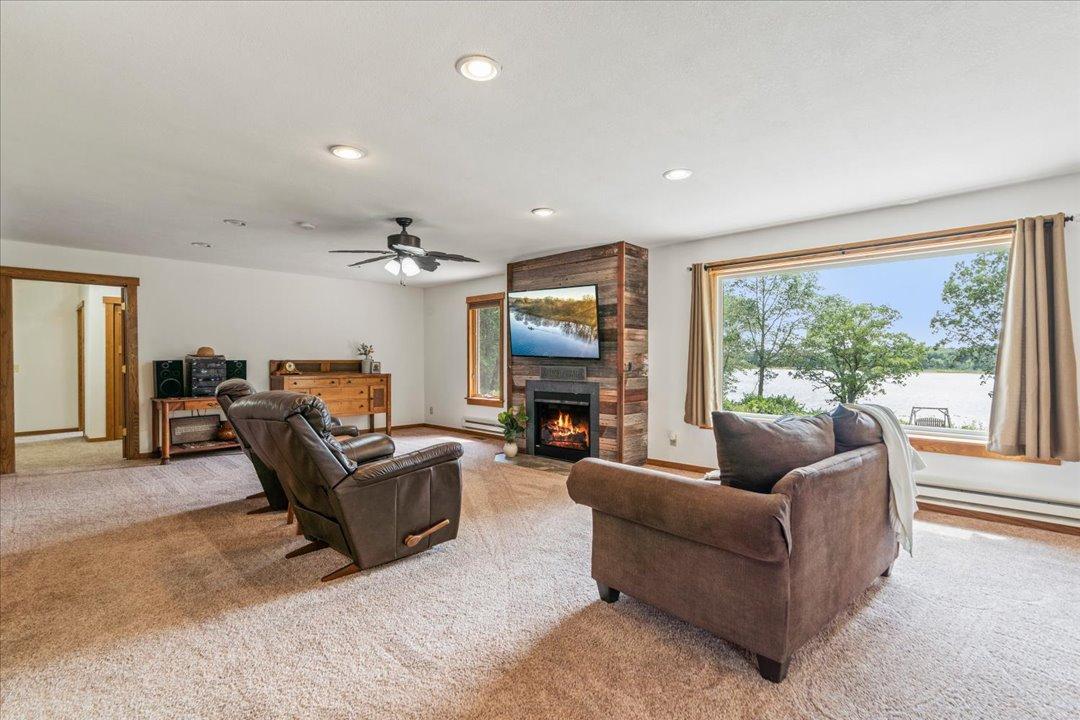 1565 Stallion Road SW