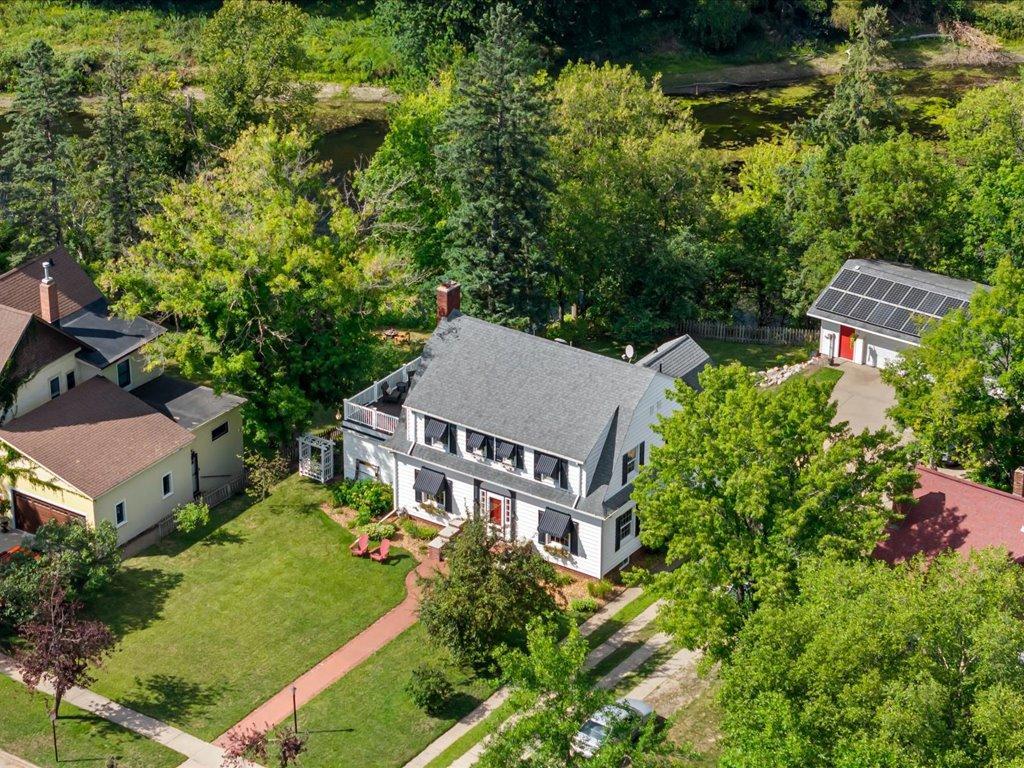 309 Bluff Avenue