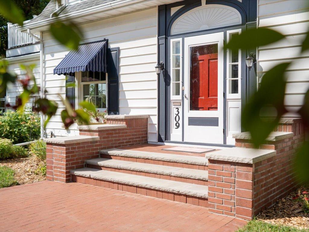 309 Bluff Avenue