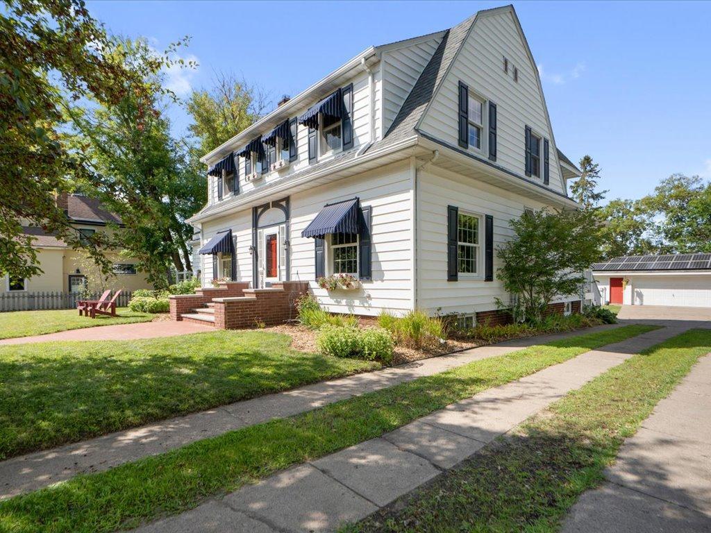 309 Bluff Avenue