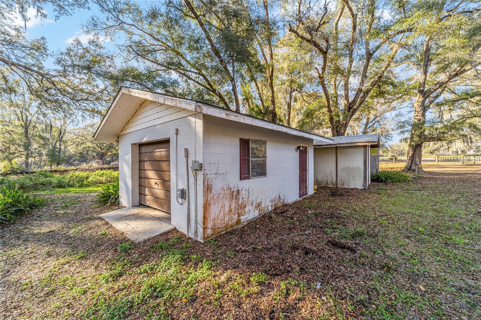 2952 NE 175TH STREET RD
