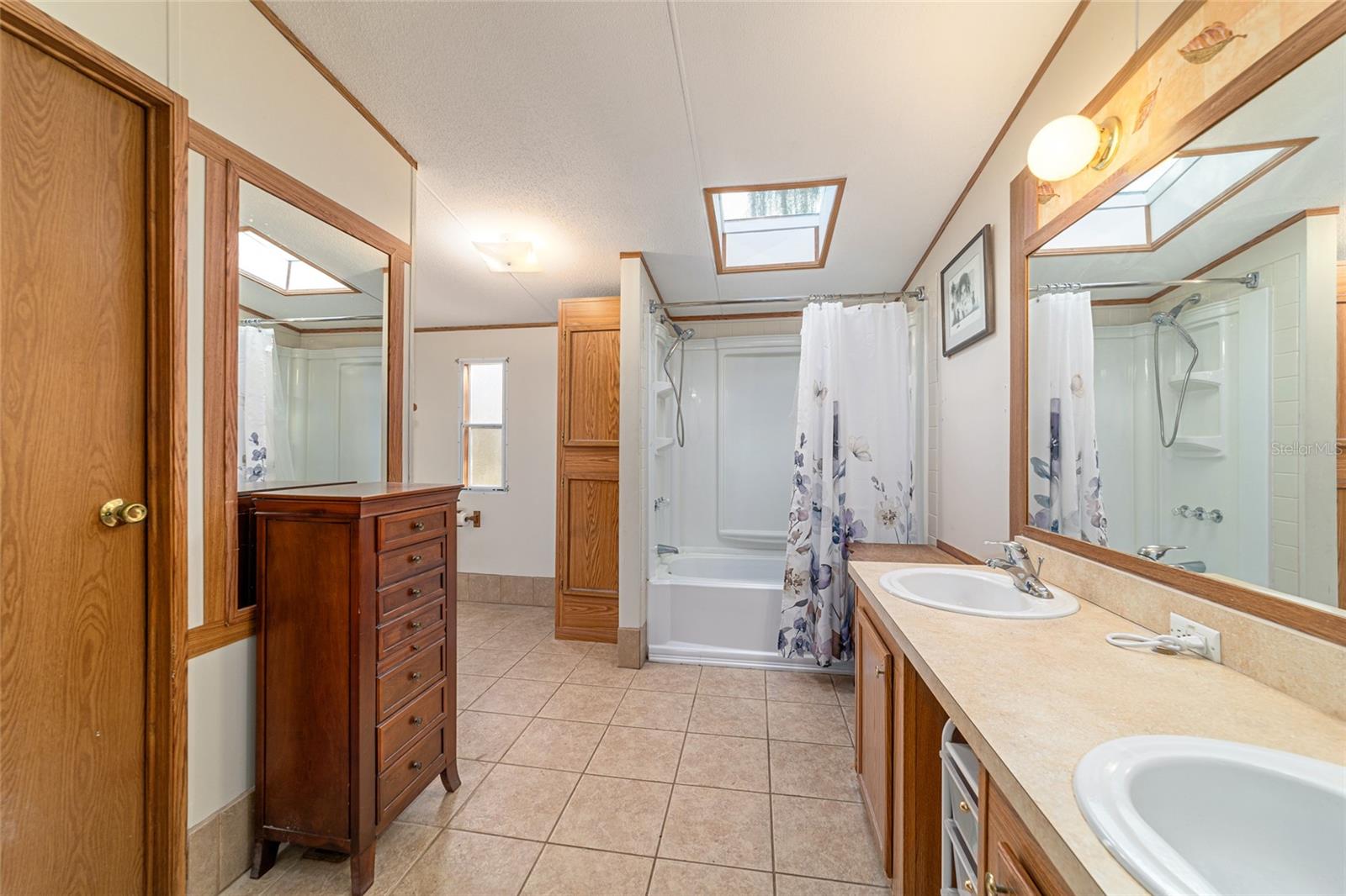 2952 NE 175TH STREET RD