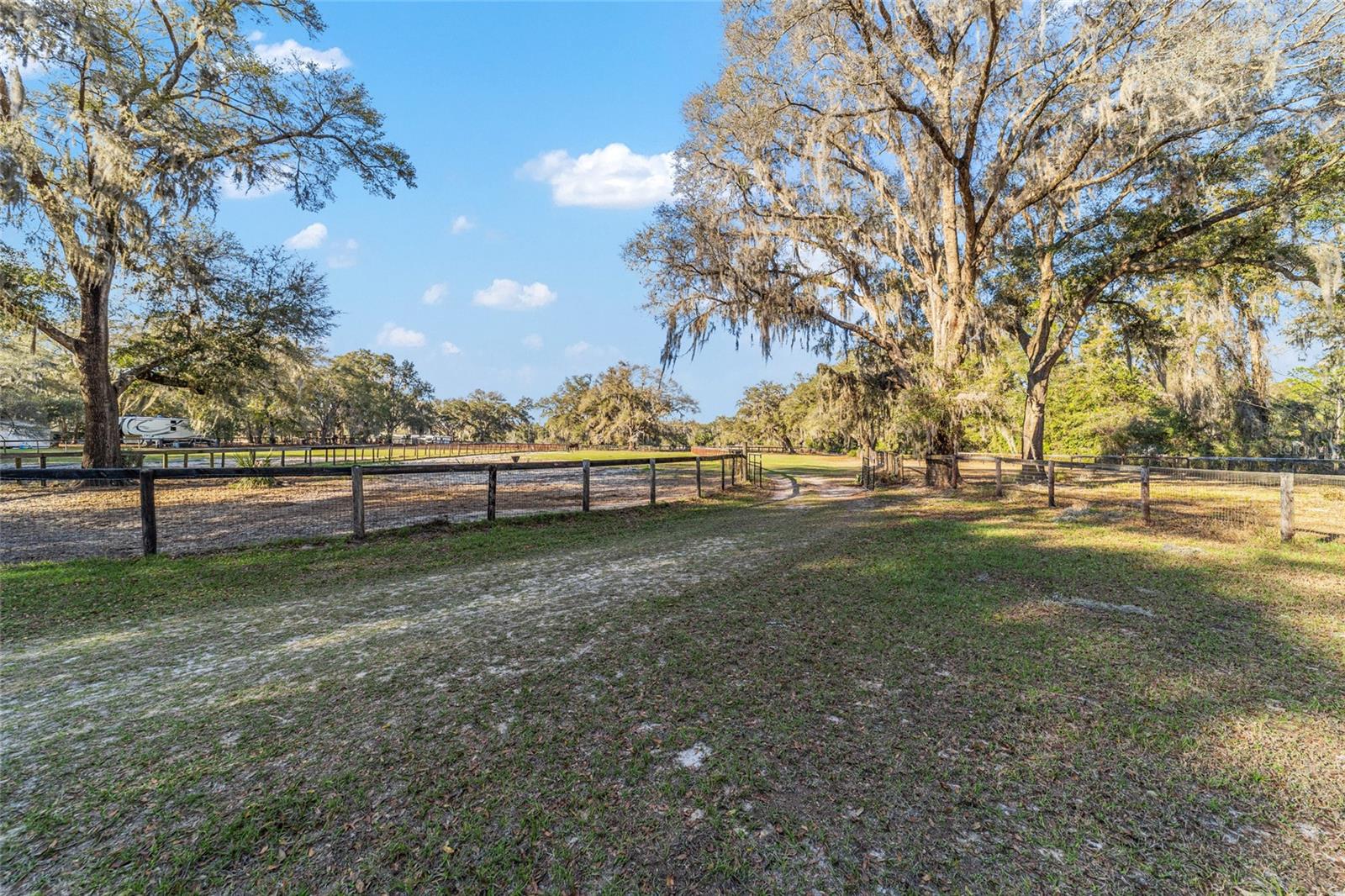 2952 NE 175TH STREET RD