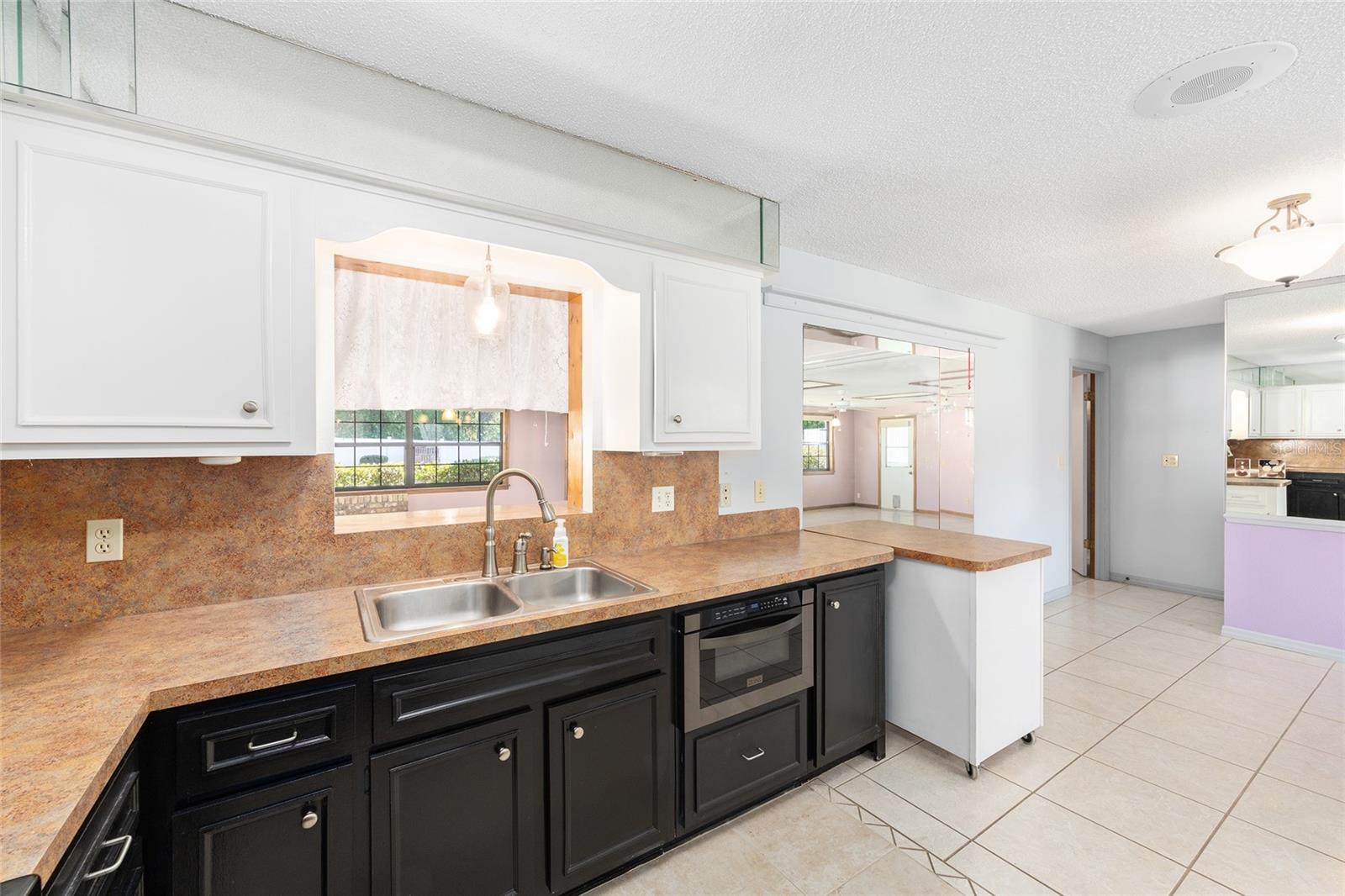 3515 NE 43RD PL