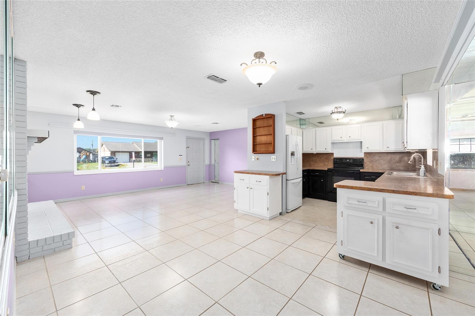 3515 NE 43RD PL