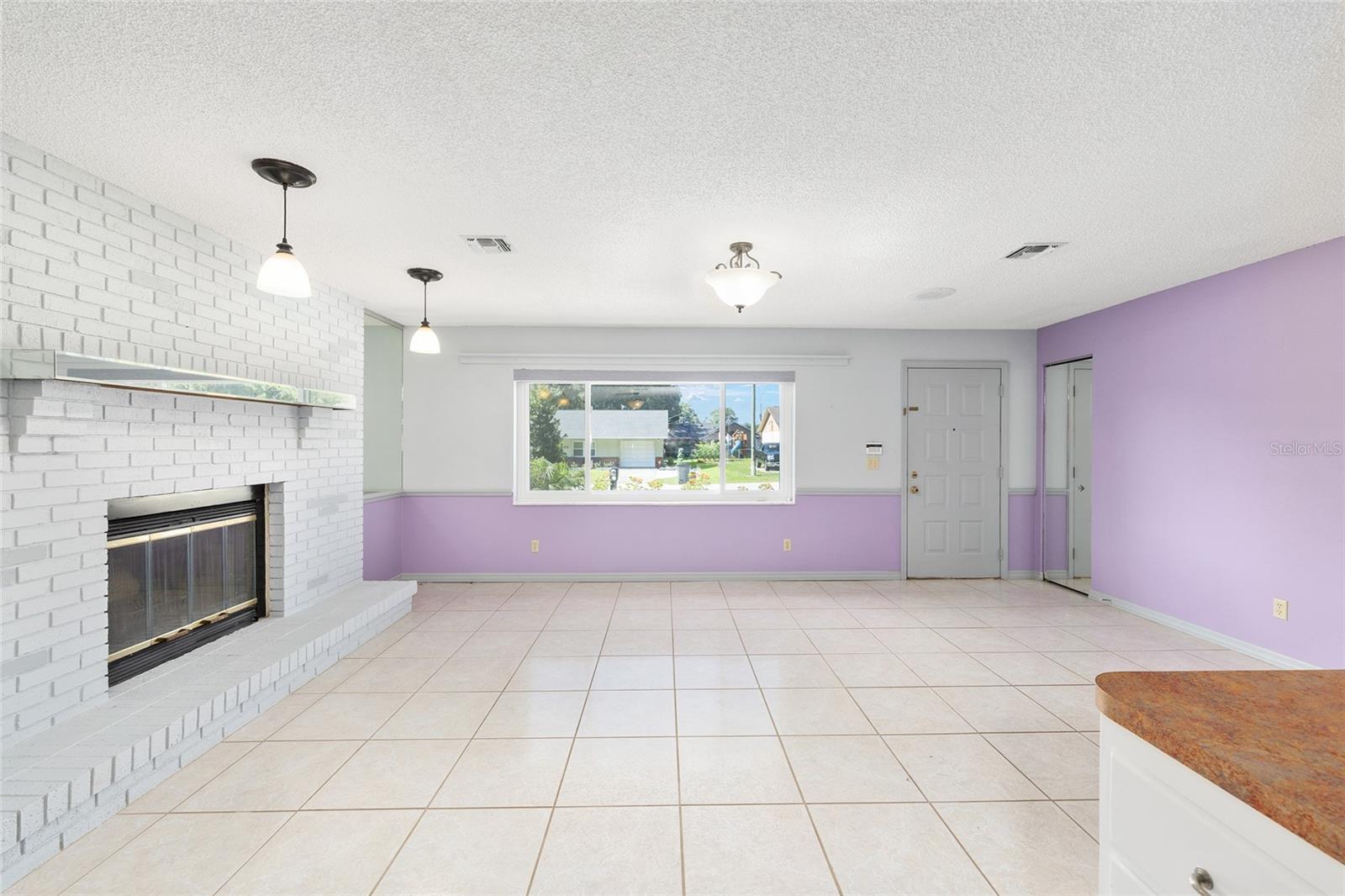 3515 NE 43RD PL