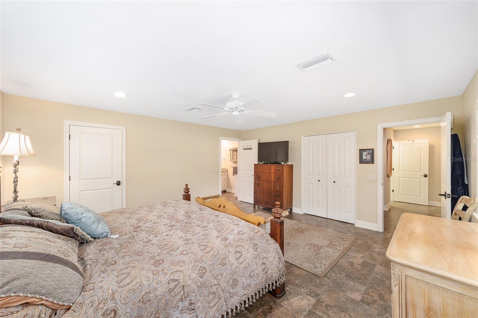 3200 NE 97TH STREET RD