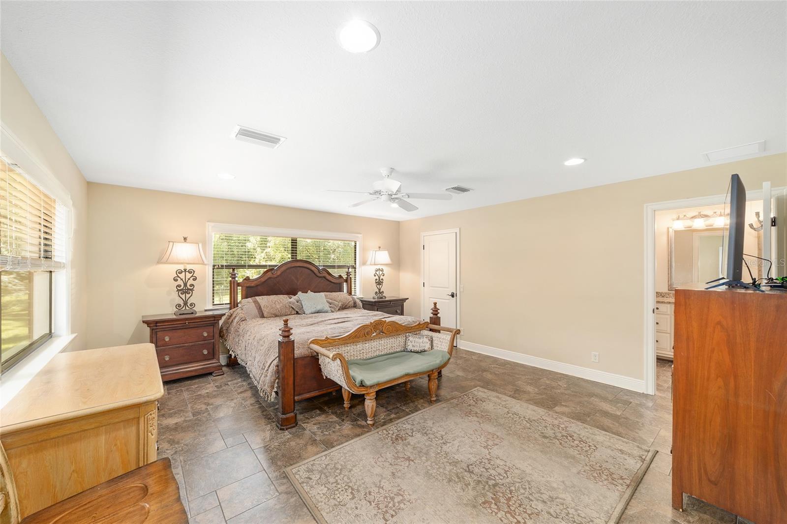 3200 NE 97TH STREET RD