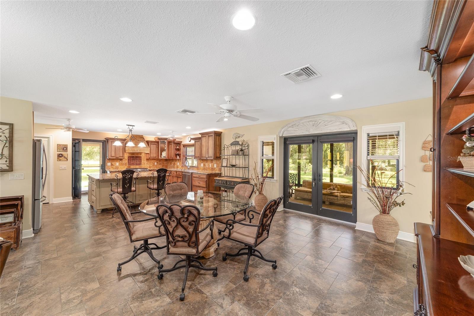 3200 NE 97TH STREET RD