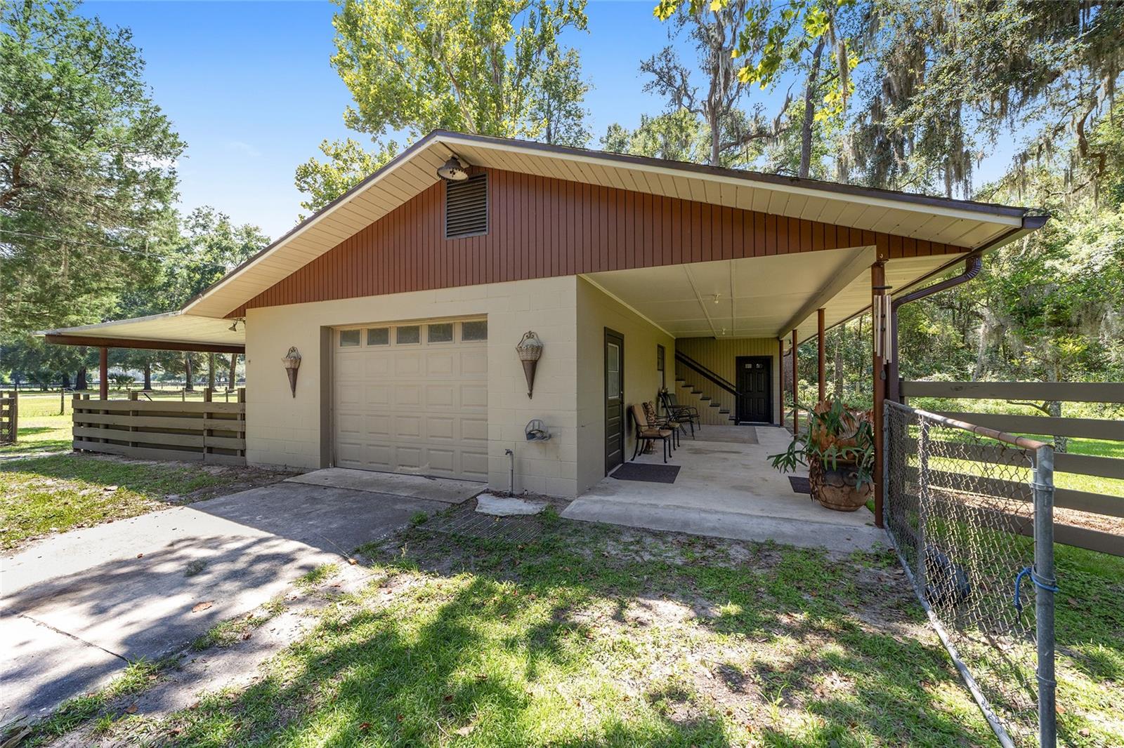 3200 NE 97TH STREET RD