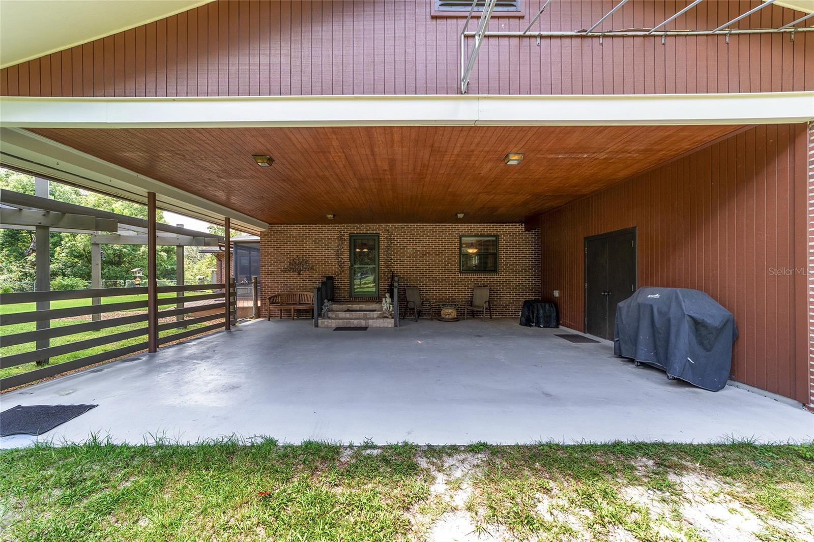 3200 NE 97TH STREET RD