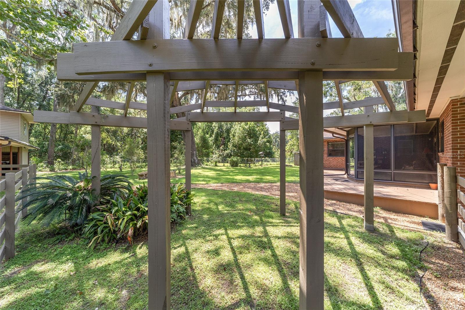 3200 NE 97TH STREET RD