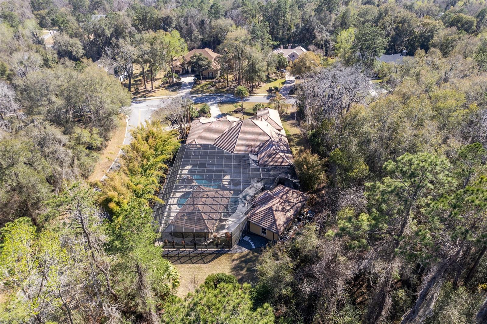 695 SE 47TH LOOP