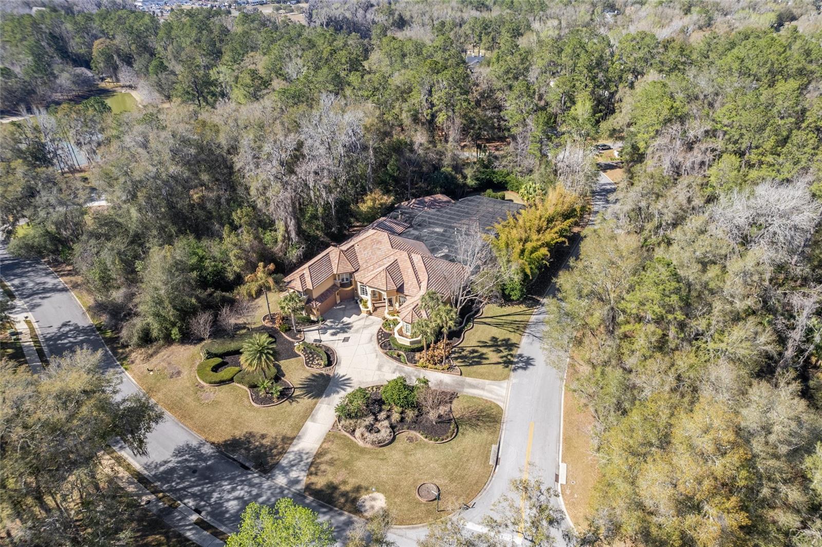 695 SE 47TH LOOP