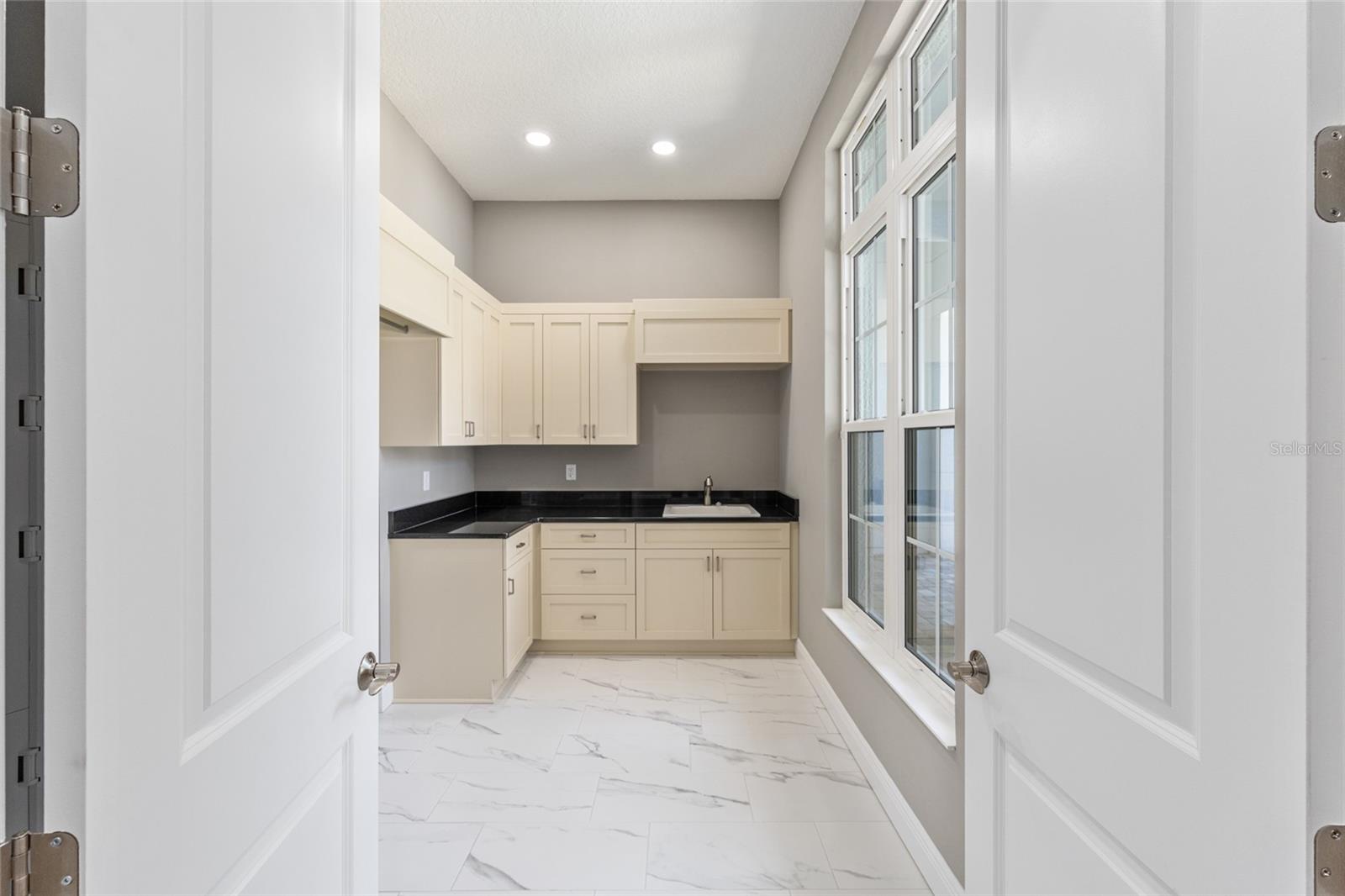 950 SE 80TH ST