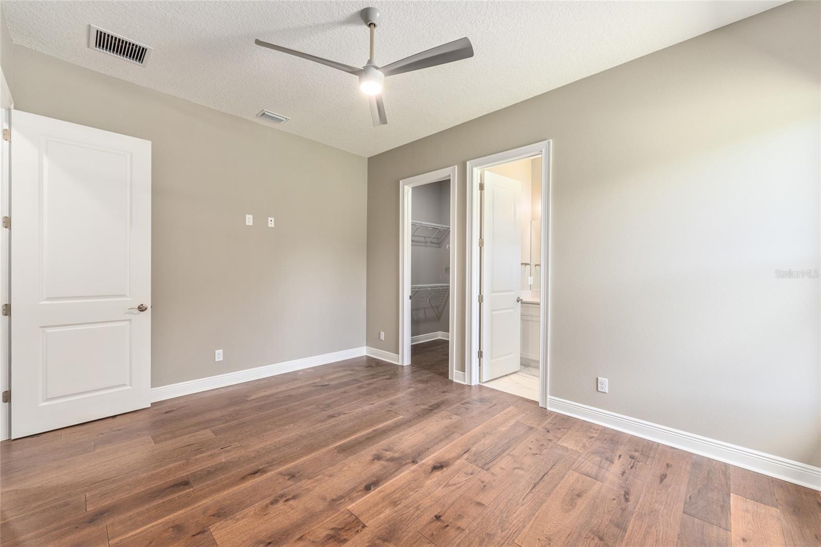 950 SE 80TH ST