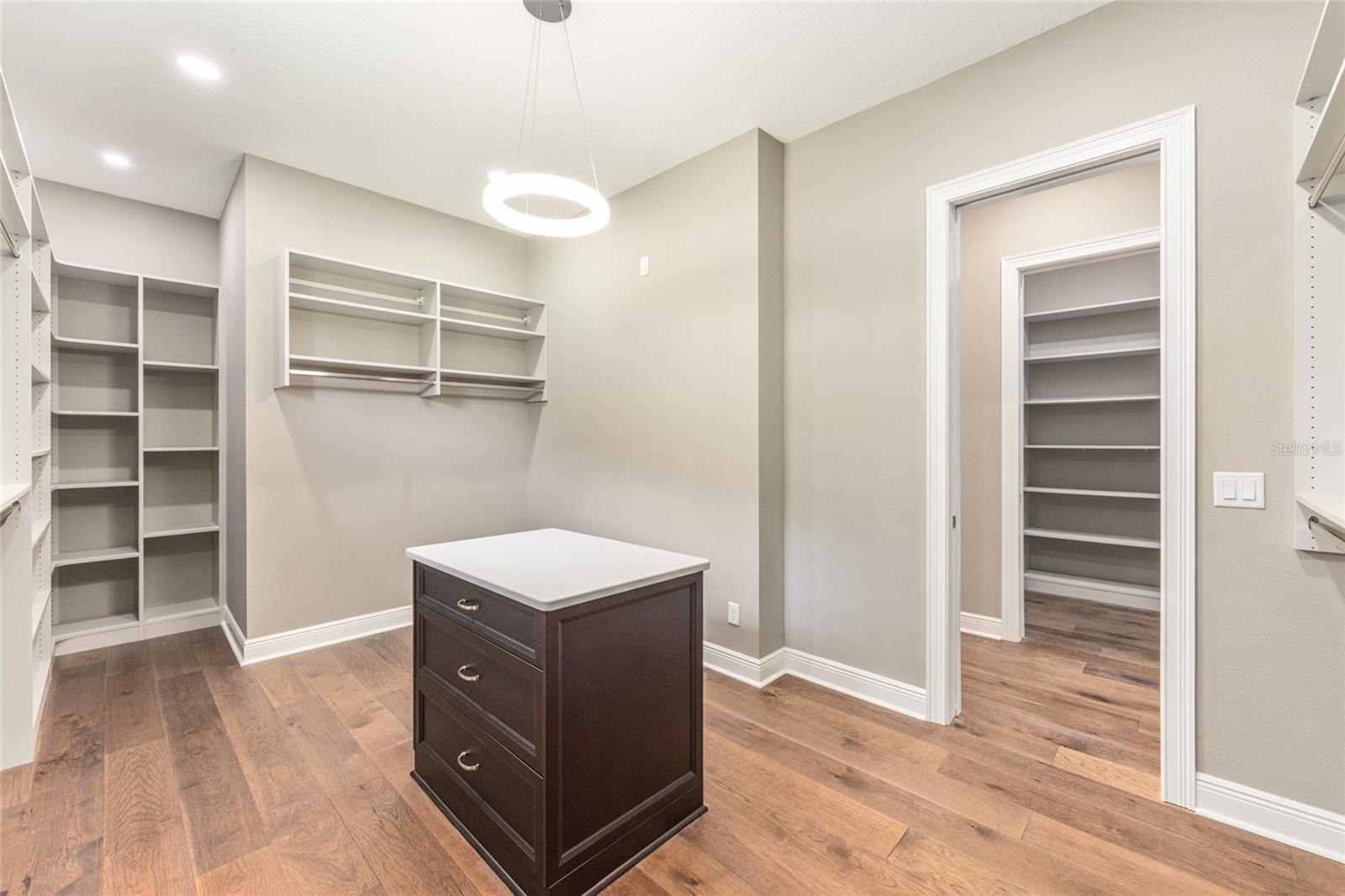 950 SE 80TH ST