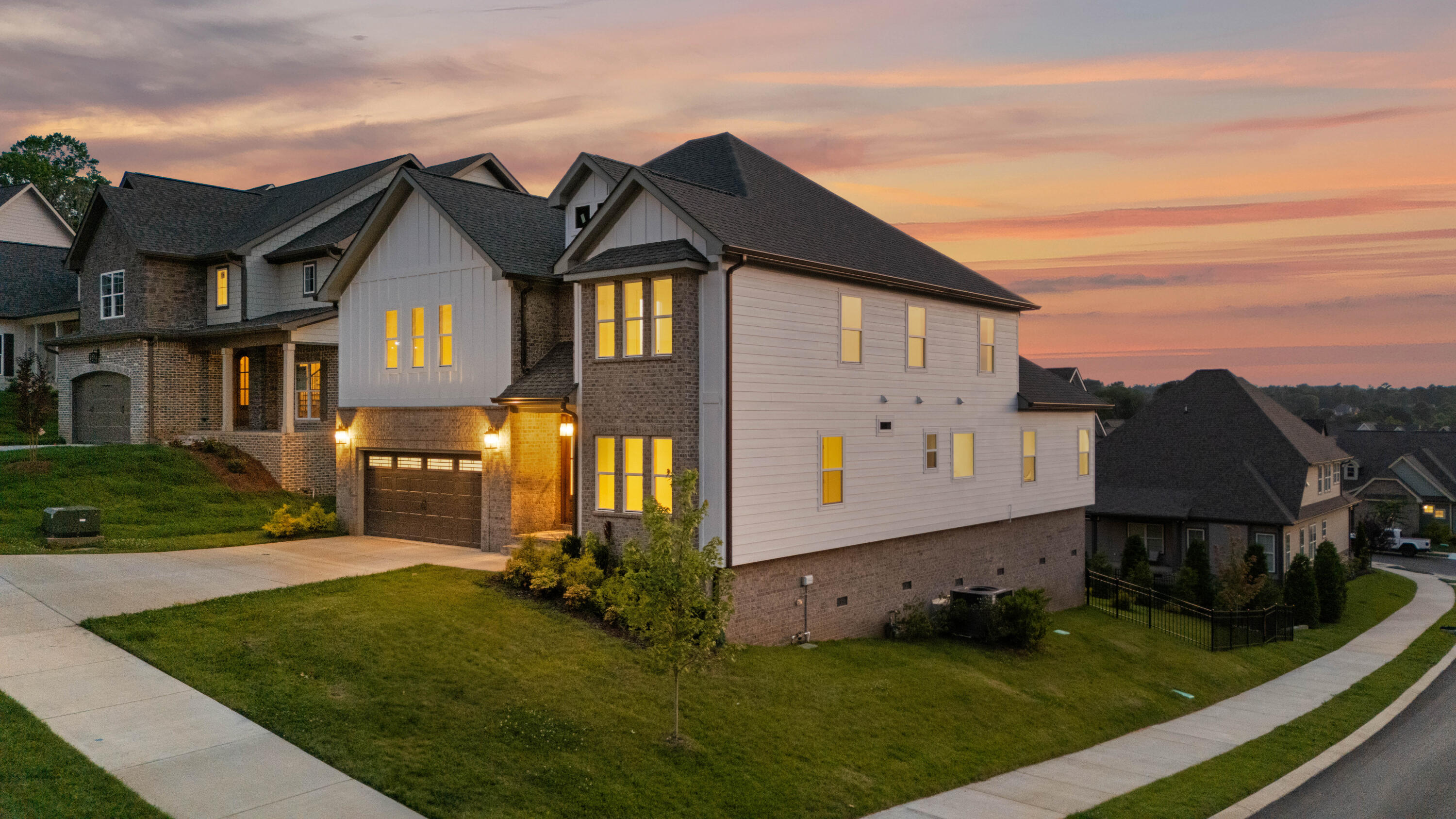 9891 Trestle Circle, 48