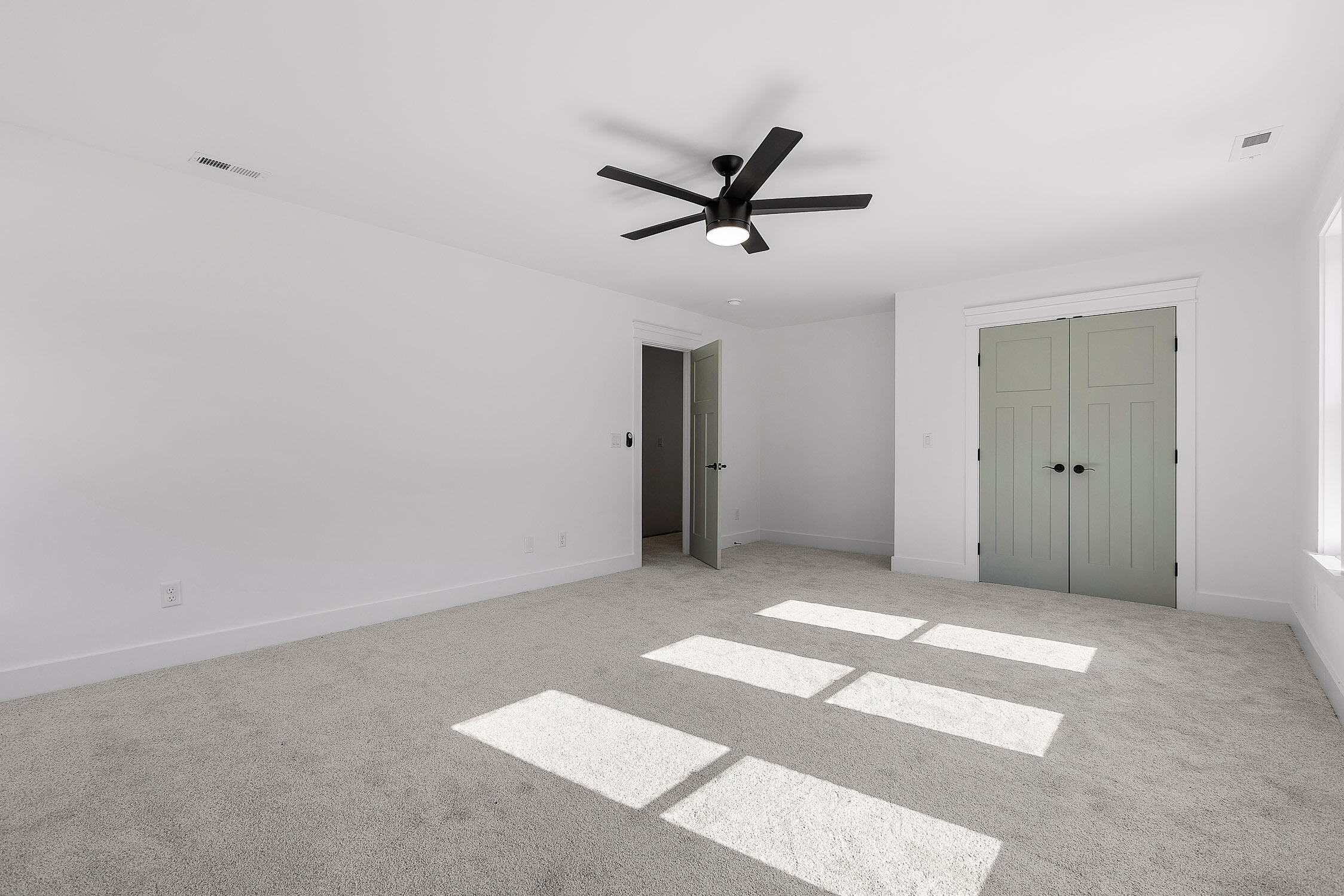9891 Trestle Circle, 48