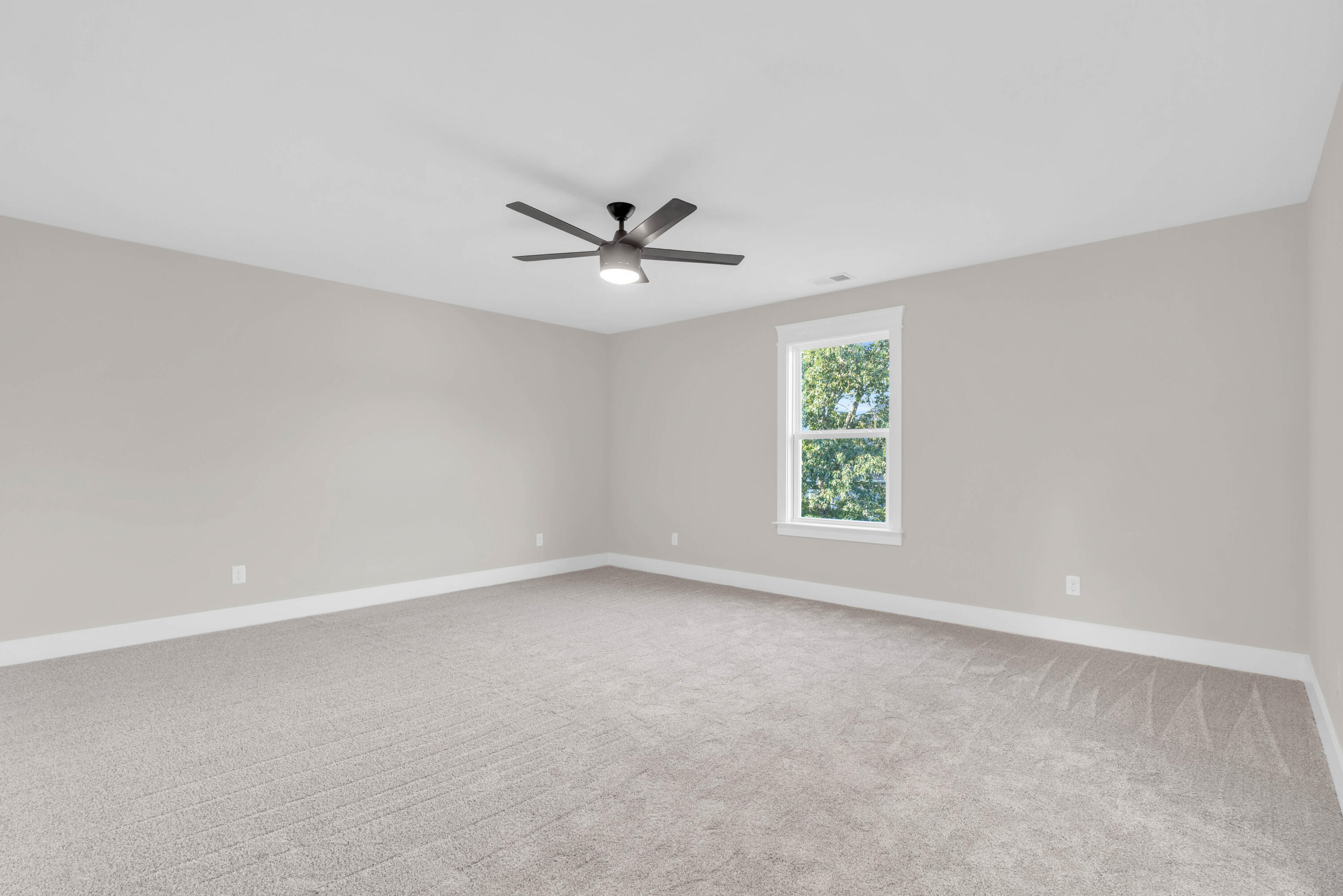 115 White Tail Lane