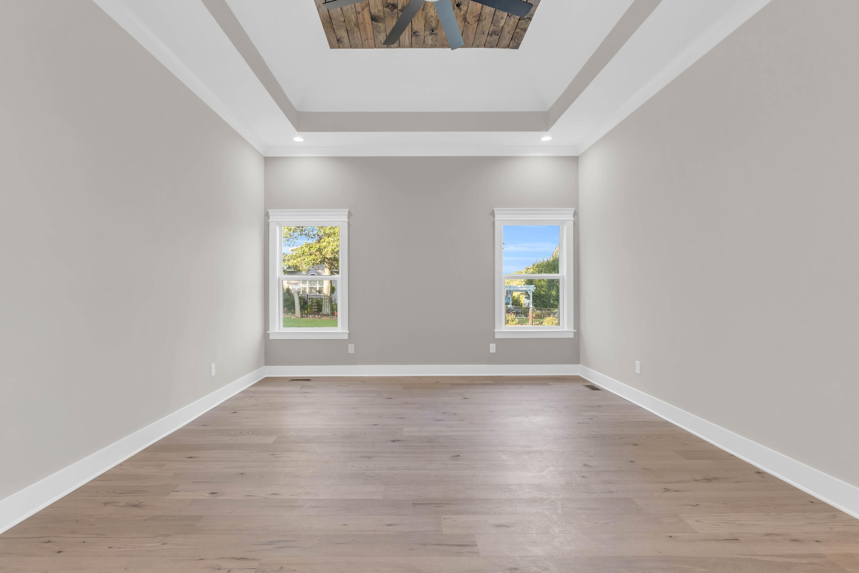 115 White Tail Lane