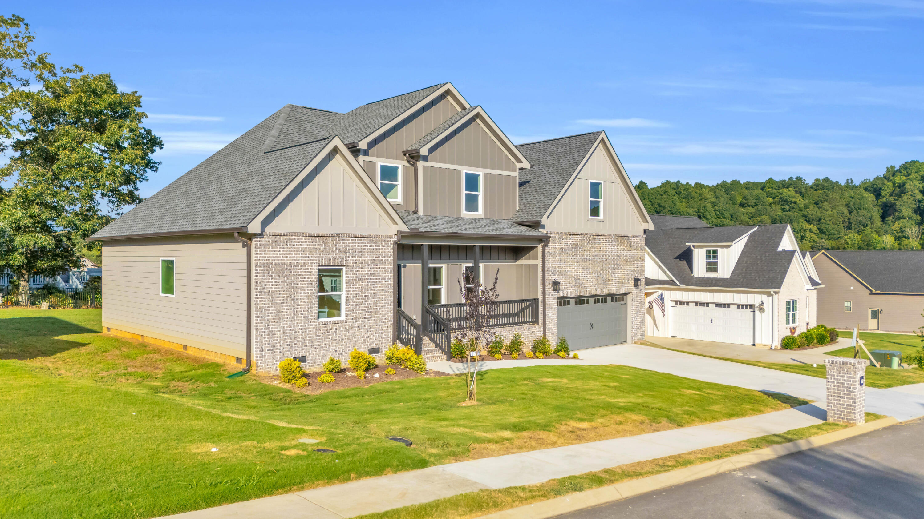 115 White Tail Lane