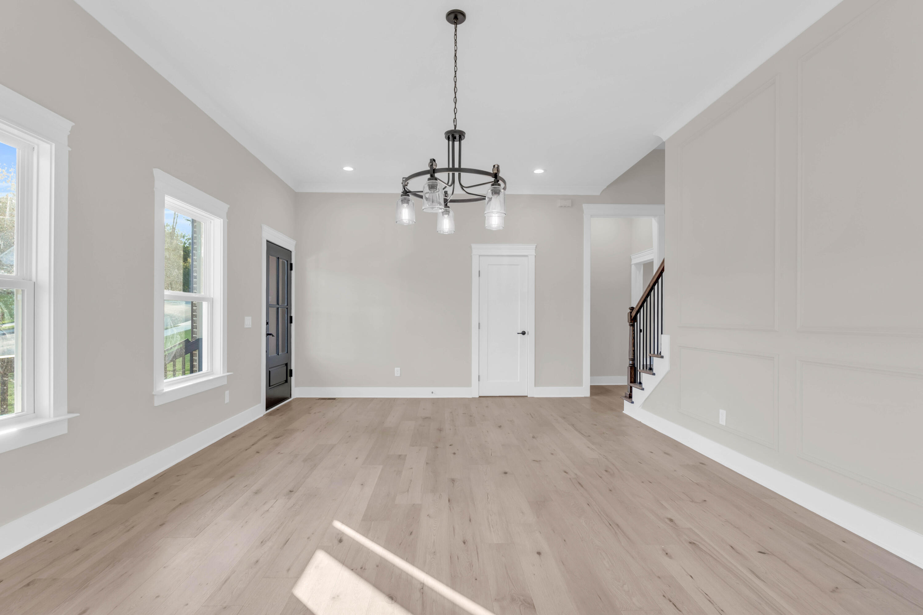 115 White Tail Lane