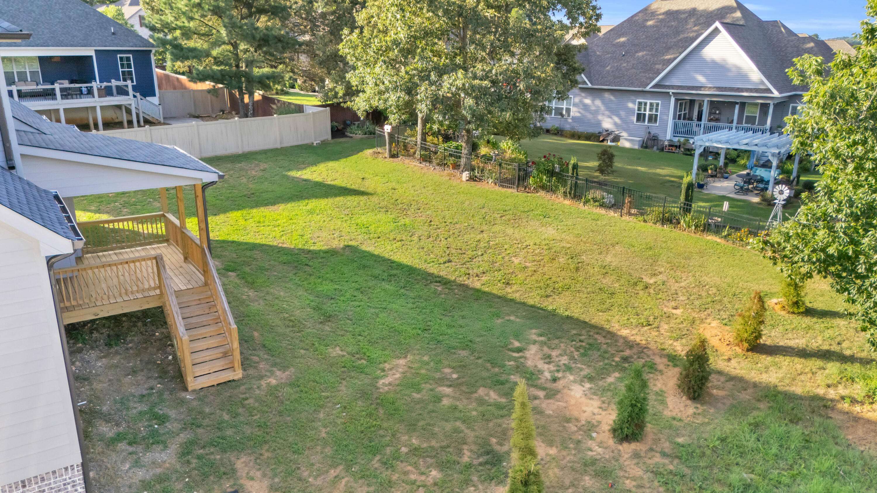 115 White Tail Lane