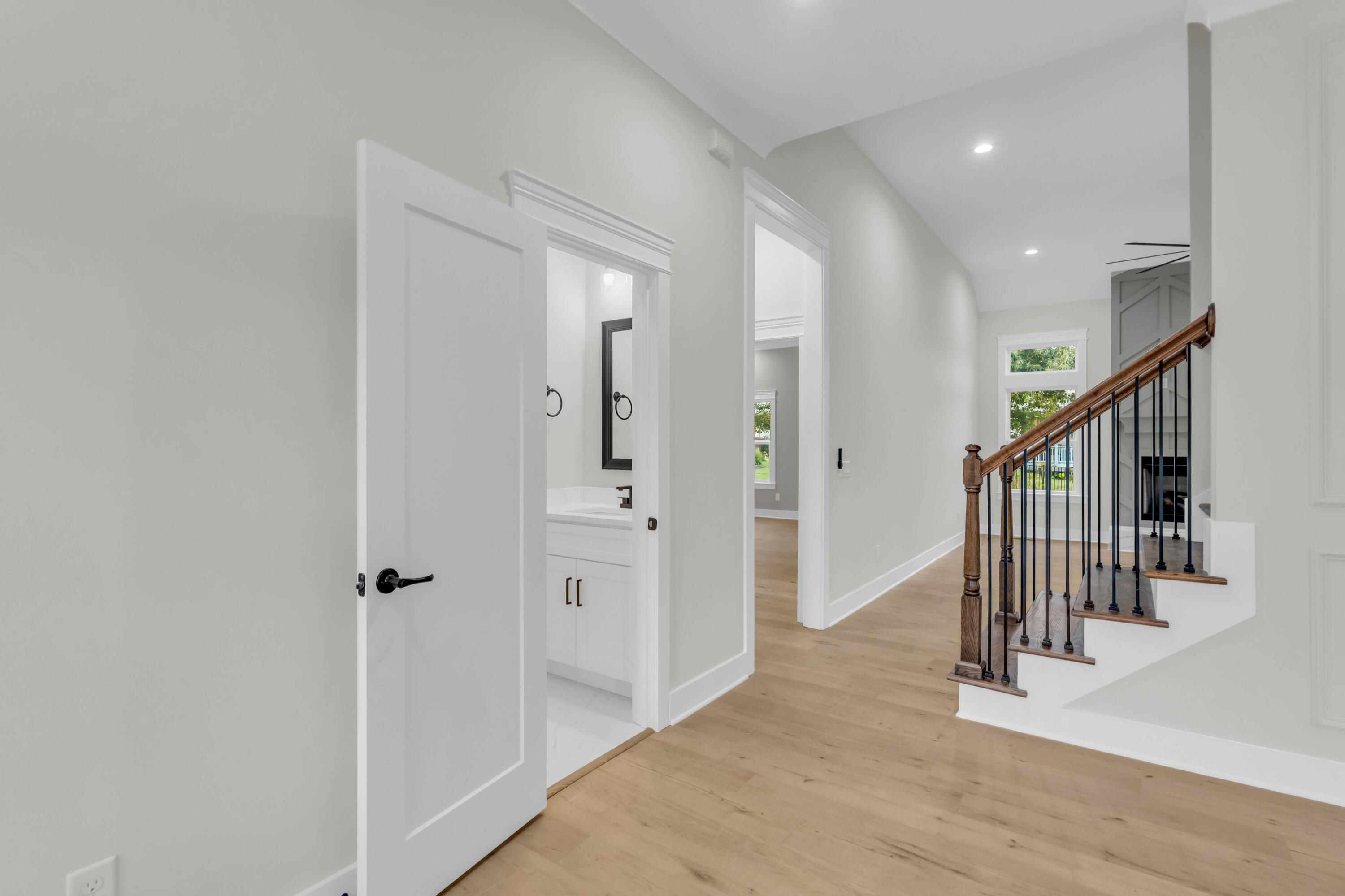 115 White Tail Lane